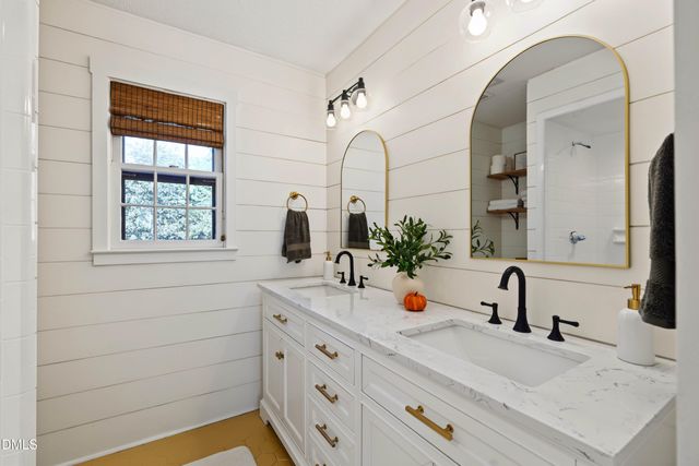 8312 Druids Lane, Raleigh, NC 27613