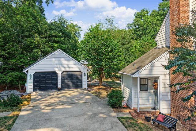 8312 Druids Lane, Raleigh, NC 27613