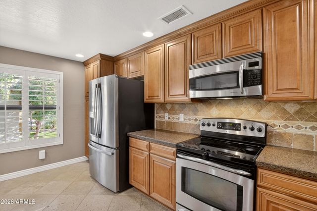 21320 N 56TH Street 2125, Phoenix, AZ 85054