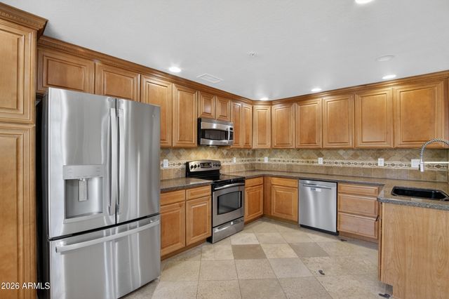 21320 N 56TH Street 2125, Phoenix, AZ 85054