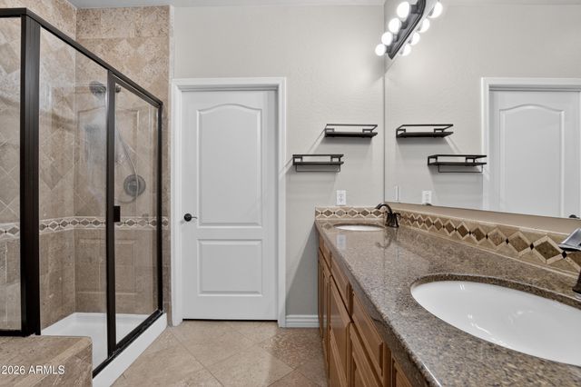 21320 N 56TH Street 2125, Phoenix, AZ 85054