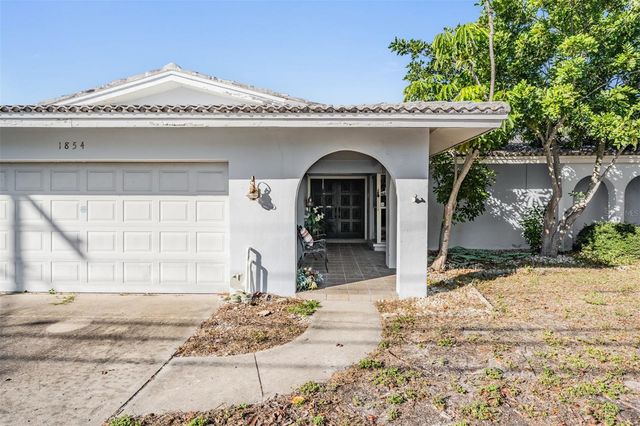 1854 DOLPHIN BOULEVARD S, St Petersburg, FL 33707