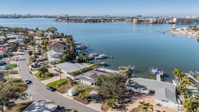 1854 DOLPHIN BOULEVARD S, St Petersburg, FL 33707