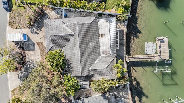 1854 DOLPHIN BOULEVARD S, St Petersburg, FL 33707