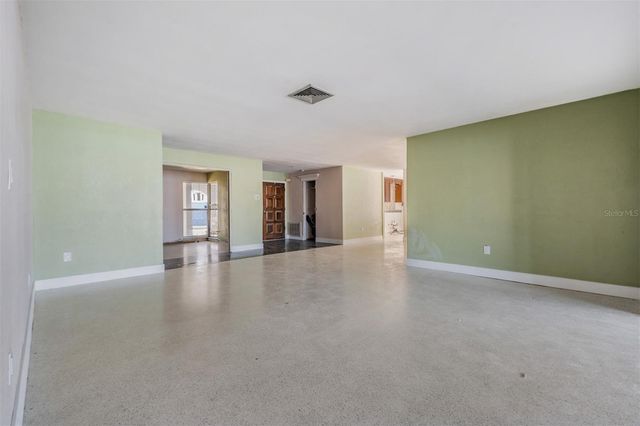 1854 DOLPHIN BOULEVARD S, St Petersburg, FL 33707