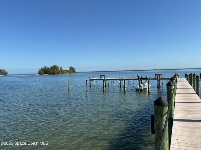 6285 N Mirror Lake Drive 6285, Sebastian, FL 32958