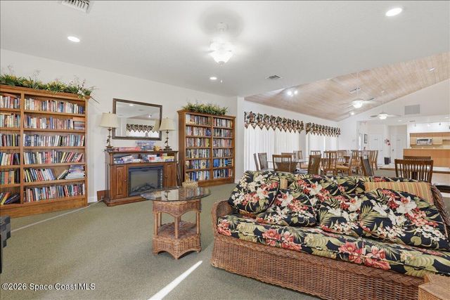 6285 N Mirror Lake Drive 6285, Sebastian, FL 32958