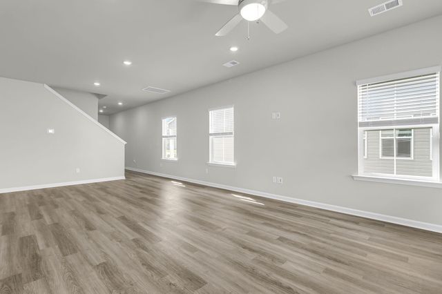 216 Hungerford Drive, Summerville, SC 29486