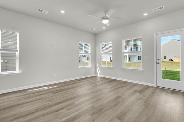 216 Hungerford Drive, Summerville, SC 29486
