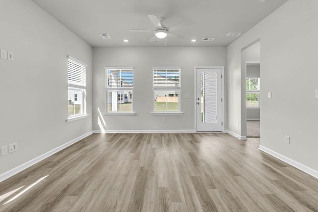 216 Hungerford Drive, Summerville, SC 29486