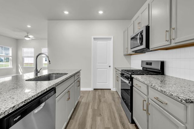 216 Hungerford Drive, Summerville, SC 29486