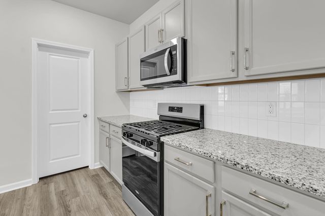 216 Hungerford Drive, Summerville, SC 29486
