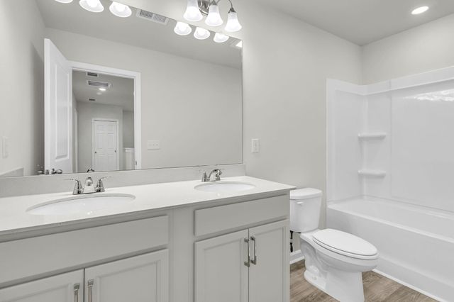 216 Hungerford Drive, Summerville, SC 29486