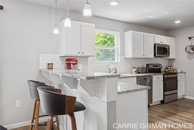 13772 Deer Creek Drive, South Haven, MI 49090