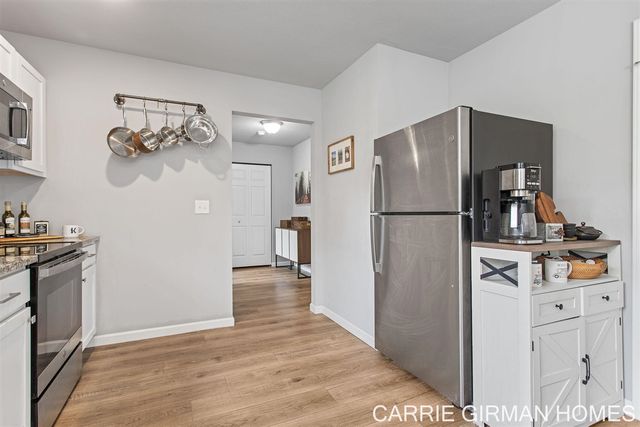 13772 Deer Creek Drive, South Haven, MI 49090