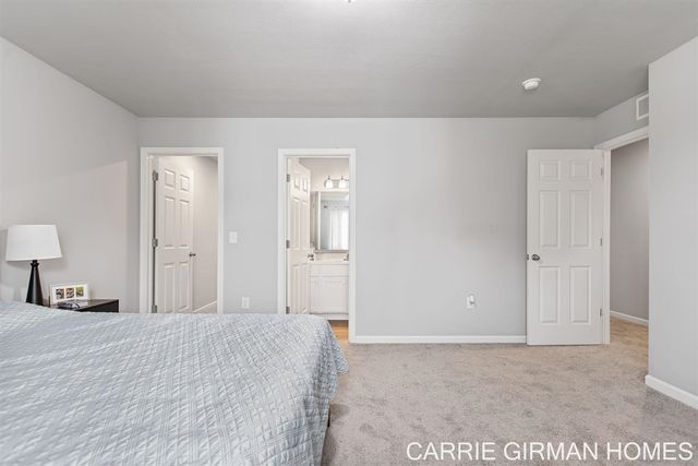 13772 Deer Creek Drive, South Haven, MI 49090