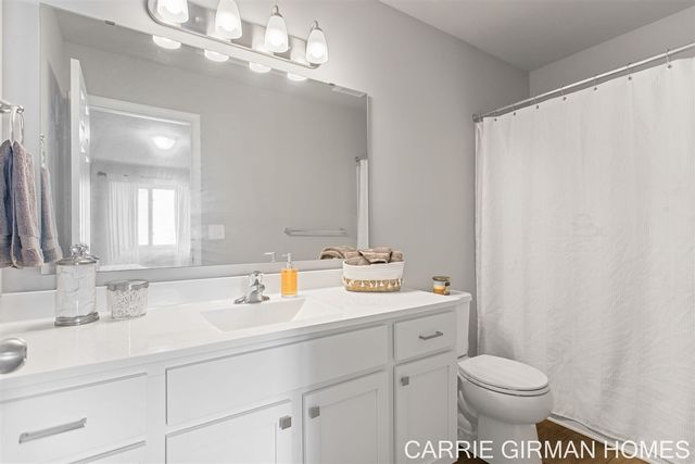 13772 Deer Creek Drive, South Haven, MI 49090