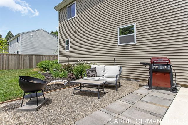 13772 Deer Creek Drive, South Haven, MI 49090