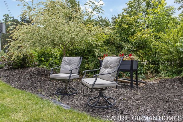 13772 Deer Creek Drive, South Haven, MI 49090
