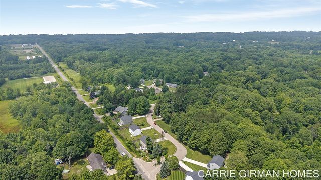 13772 Deer Creek Drive, South Haven, MI 49090