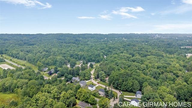 13772 Deer Creek Drive, South Haven, MI 49090