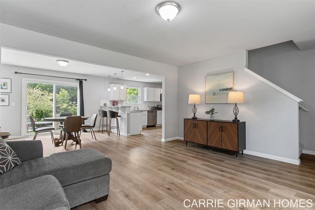 13772 Deer Creek Drive, South Haven, MI 49090