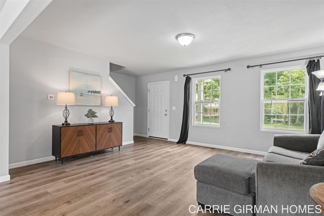 13772 Deer Creek Drive, South Haven, MI 49090