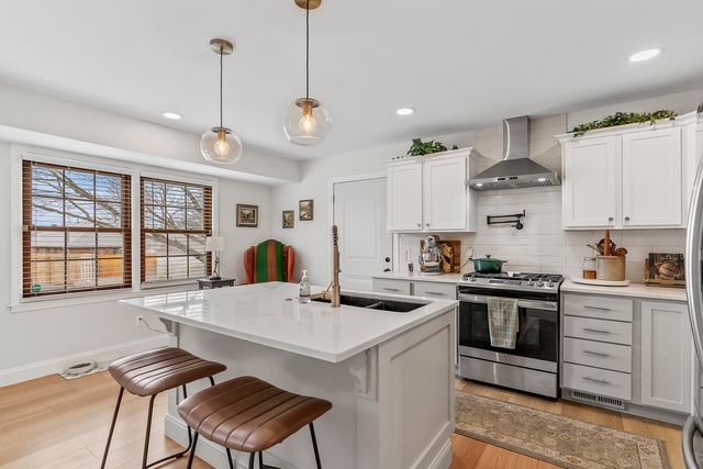 2012 E Shady Glen Drive, Springfield, MO 65804