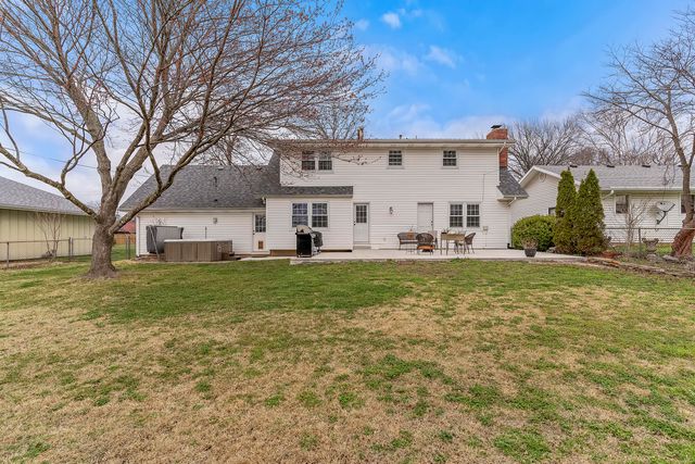 2012 E Shady Glen Drive, Springfield, MO 65804