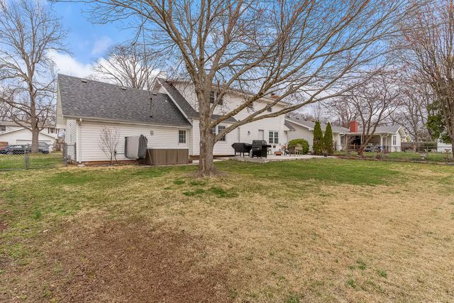 2012 E Shady Glen Drive, Springfield, MO 65804