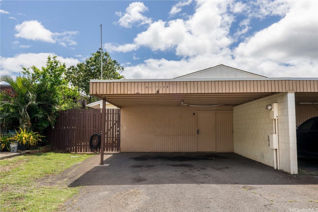 85-270 Ala Hema Street C, Waianae, HI 96792