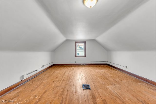 2021 Goodnor Road, Cleveland Heights, OH 44118