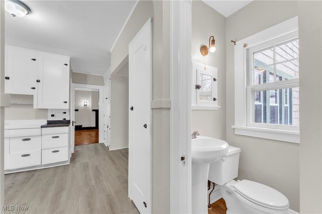 2021 Goodnor Road, Cleveland Heights, OH 44118