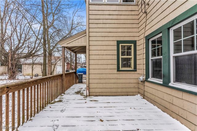 2021 Goodnor Road, Cleveland Heights, OH 44118