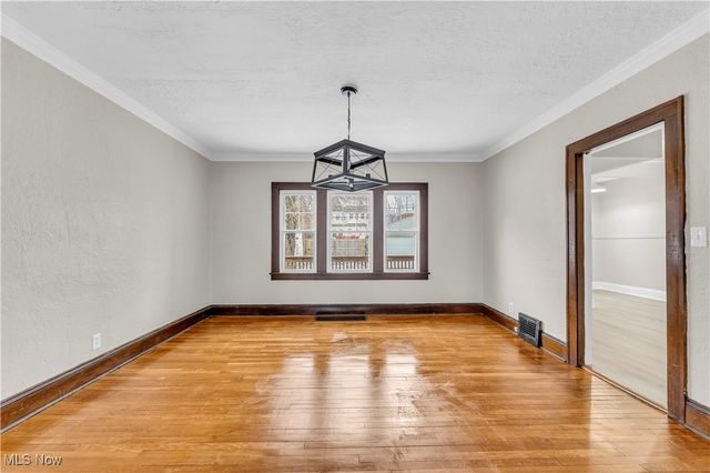 2021 Goodnor Road, Cleveland Heights, OH 44118