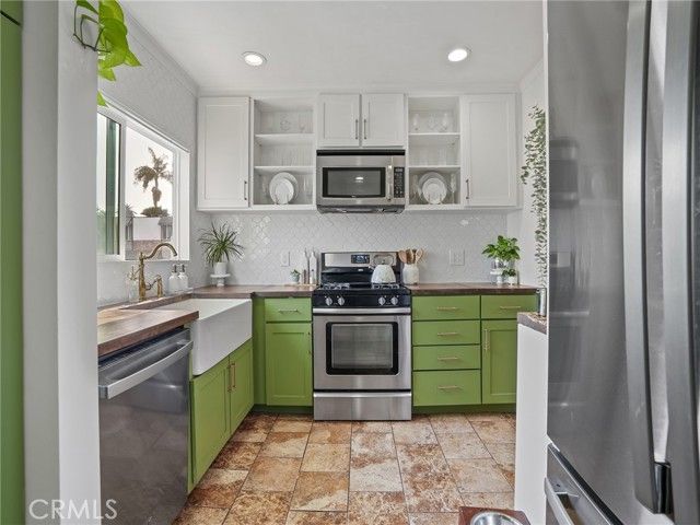 4037 E 7th Street, Long Beach, CA 90804