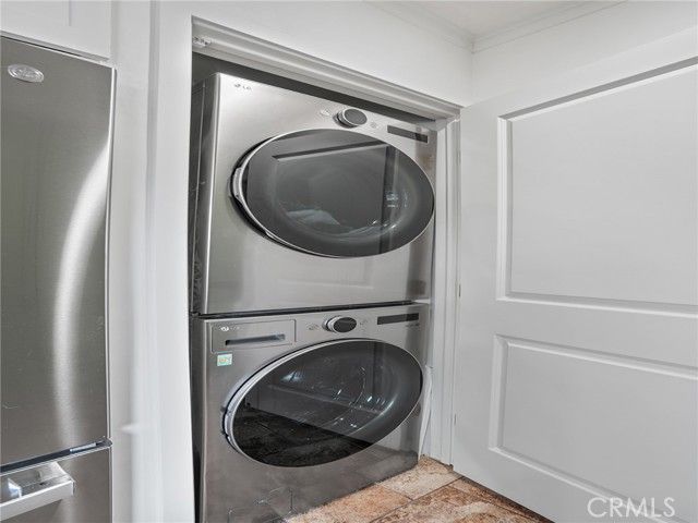 4037 E 7th Street, Long Beach, CA 90804