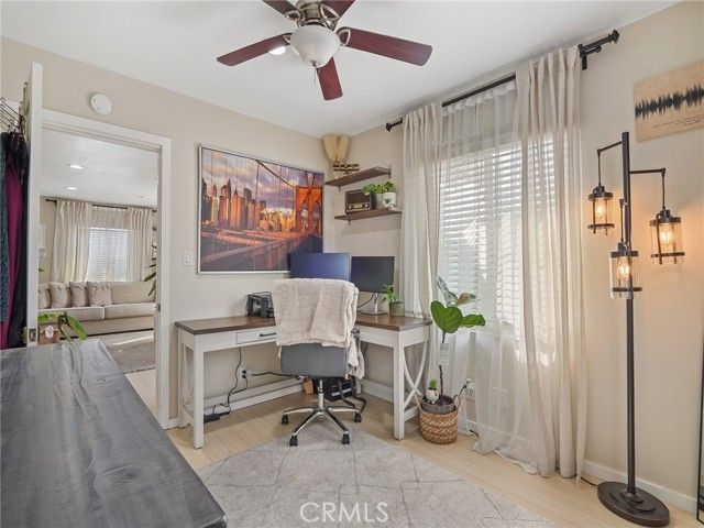 4037 E 7th Street, Long Beach, CA 90804