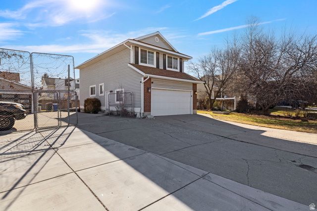 3103 W MEADOW GREEN WAY, West Jordan, UT 84088