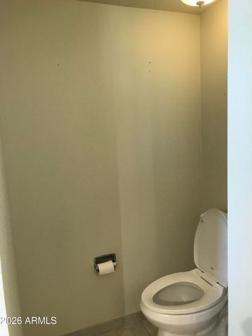 5318 W Shaw Butte Drive W, Glendale, AZ 85304