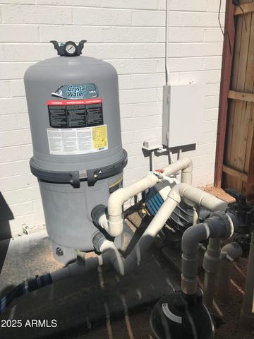 5318 W Shaw Butte Drive W, Glendale, AZ 85304