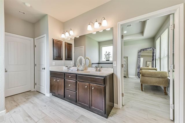 2982 Austin Breeze Lane, League City, TX 77573