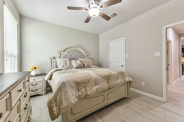 2982 Austin Breeze Lane, League City, TX 77573