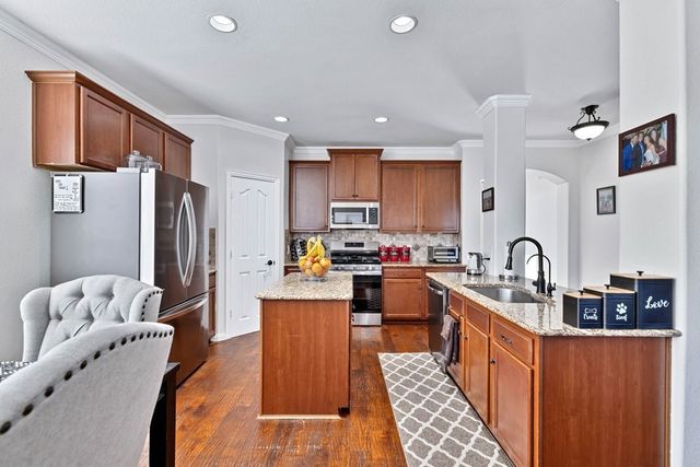 609 Arbor Glen Court, Mansfield, TX 76063