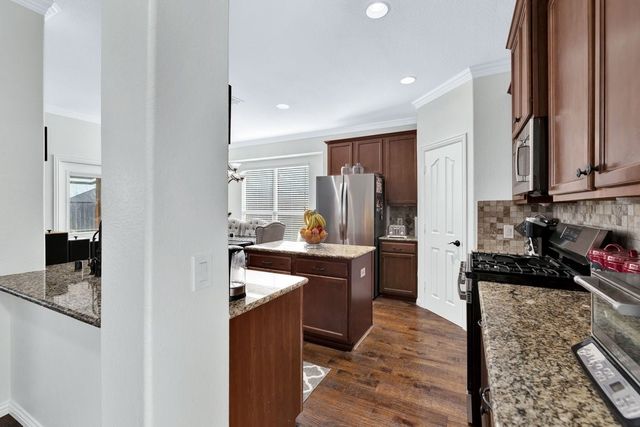 609 Arbor Glen Court, Mansfield, TX 76063