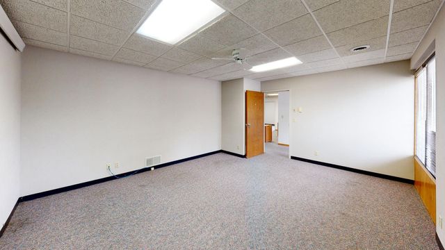 130 Willmar Avenue SE 4, Willmar, MN 56201