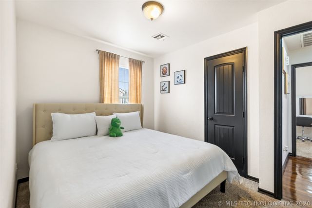 5911 E Reading Street, Tulsa, OK 74115