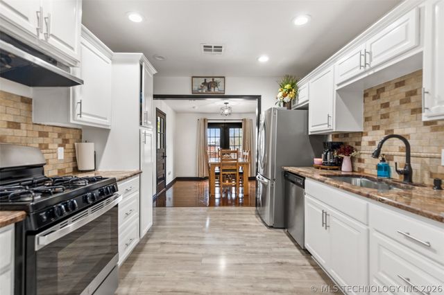 5911 E Reading Street, Tulsa, OK 74115