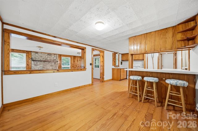 3131 Shallow Creek Road, Lenoir, NC 28645