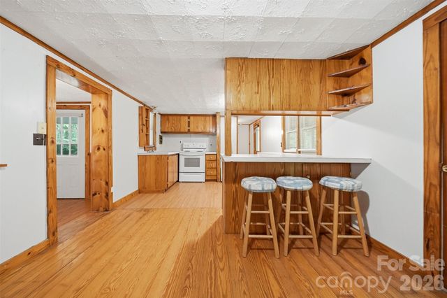 3131 Shallow Creek Road, Lenoir, NC 28645